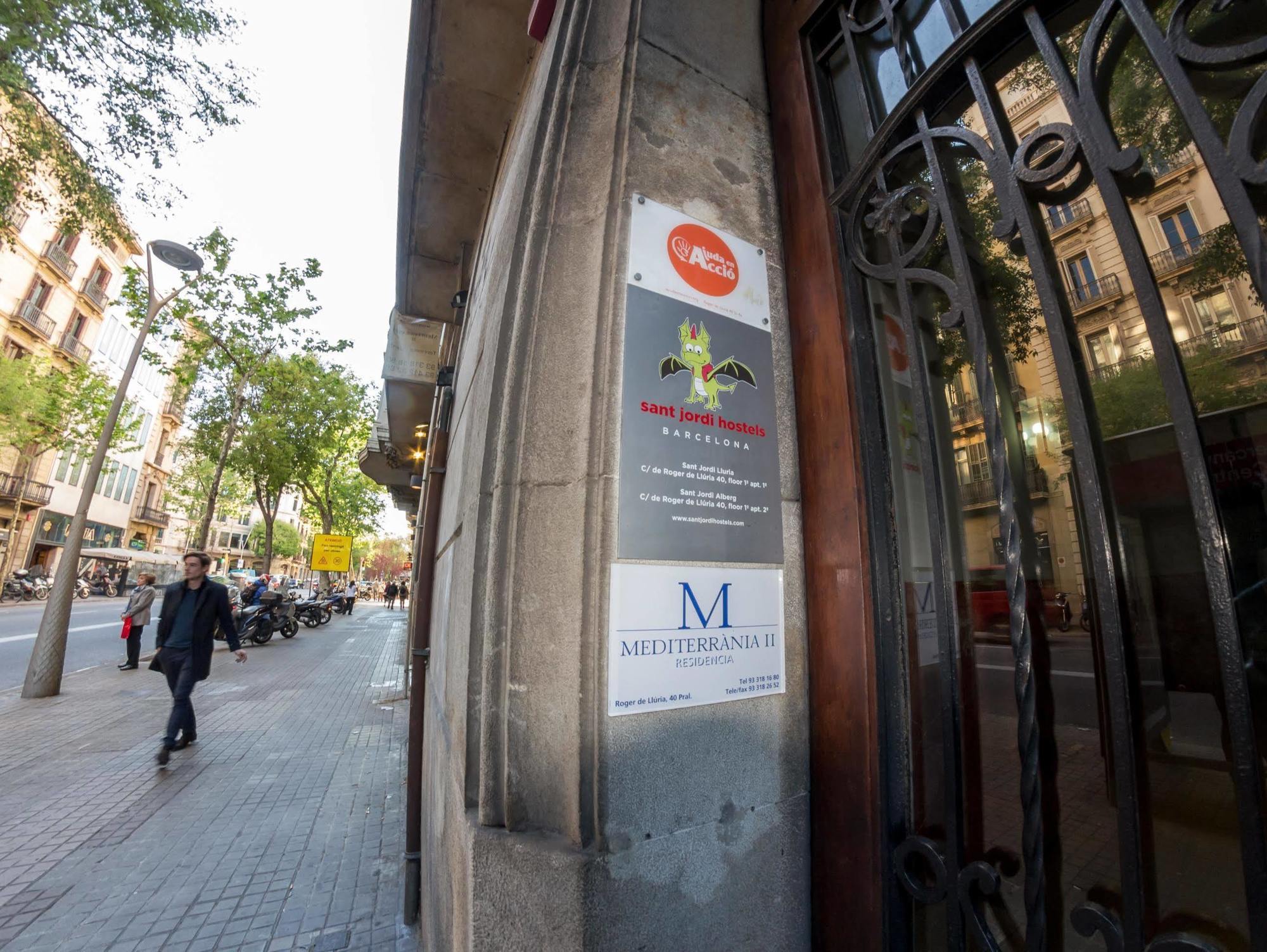 Sant Jordi Alberg Barcelona Buitenkant foto