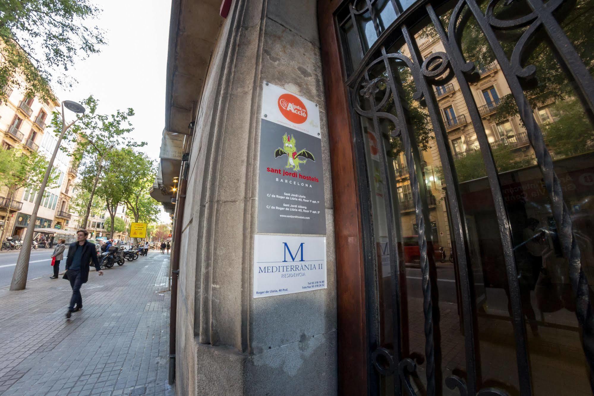 Sant Jordi Alberg Barcelona Buitenkant foto